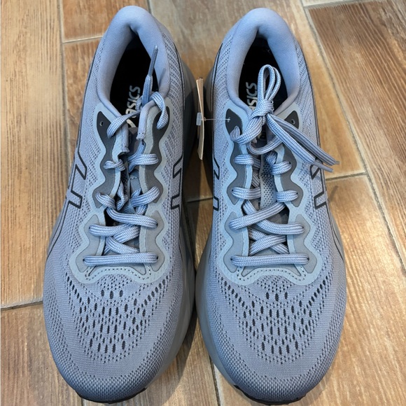 Asics Men's Grey Athletic Shoes with Ortholite FlyteFoam Gel - Picture 2 of 3